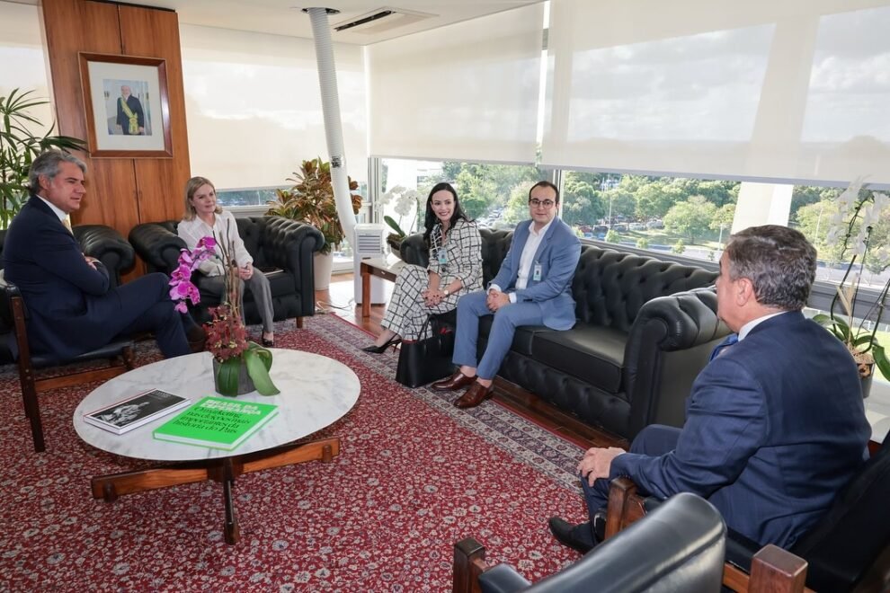 marcia-inclue-breno-araujo-na-pauta-politica-e-busca-recursos-para-st