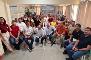 prefeito-berg-gomes-reune-equipe-para-avaliar-primeiros-100-dias-de-gestao-em-carnaiba