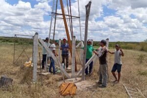 prefeitura-de-iguaracy-realiza-manutencao-de-poco-na-comunidade-dom-francisco
