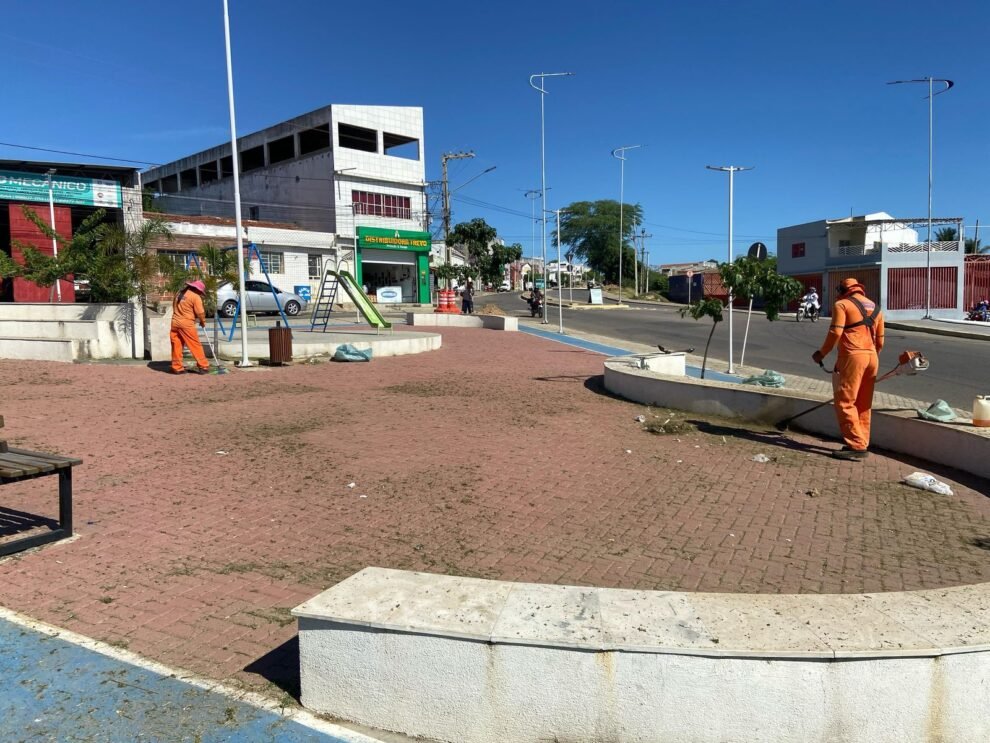 prefeitura-leva-mutirao-de-infraestrutura-aos-bairros-de-afogados