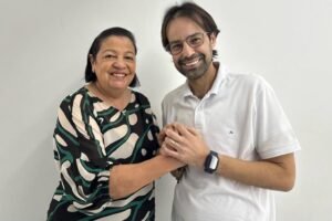diogo-moraes-se-reune-com-madalena-britto-e-liderancas-em-arcoverde