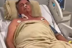 bolsonaro-passa-por-cirurgia-em-hospital-particular-de-brasilia