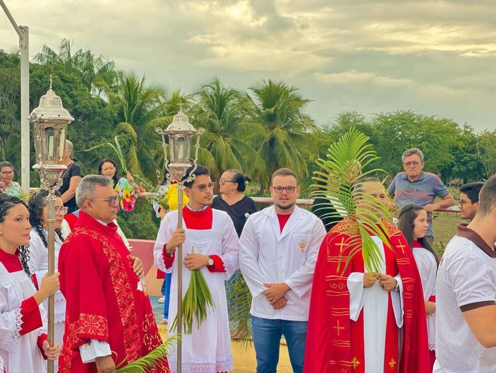 paroquia-de-carnaiba-celebra-o-“domingo-do-senhor”-no-domingo-de-ramos