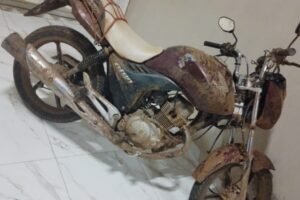 policia-recupera-moto-roubada-em-sao-jose-do-egito