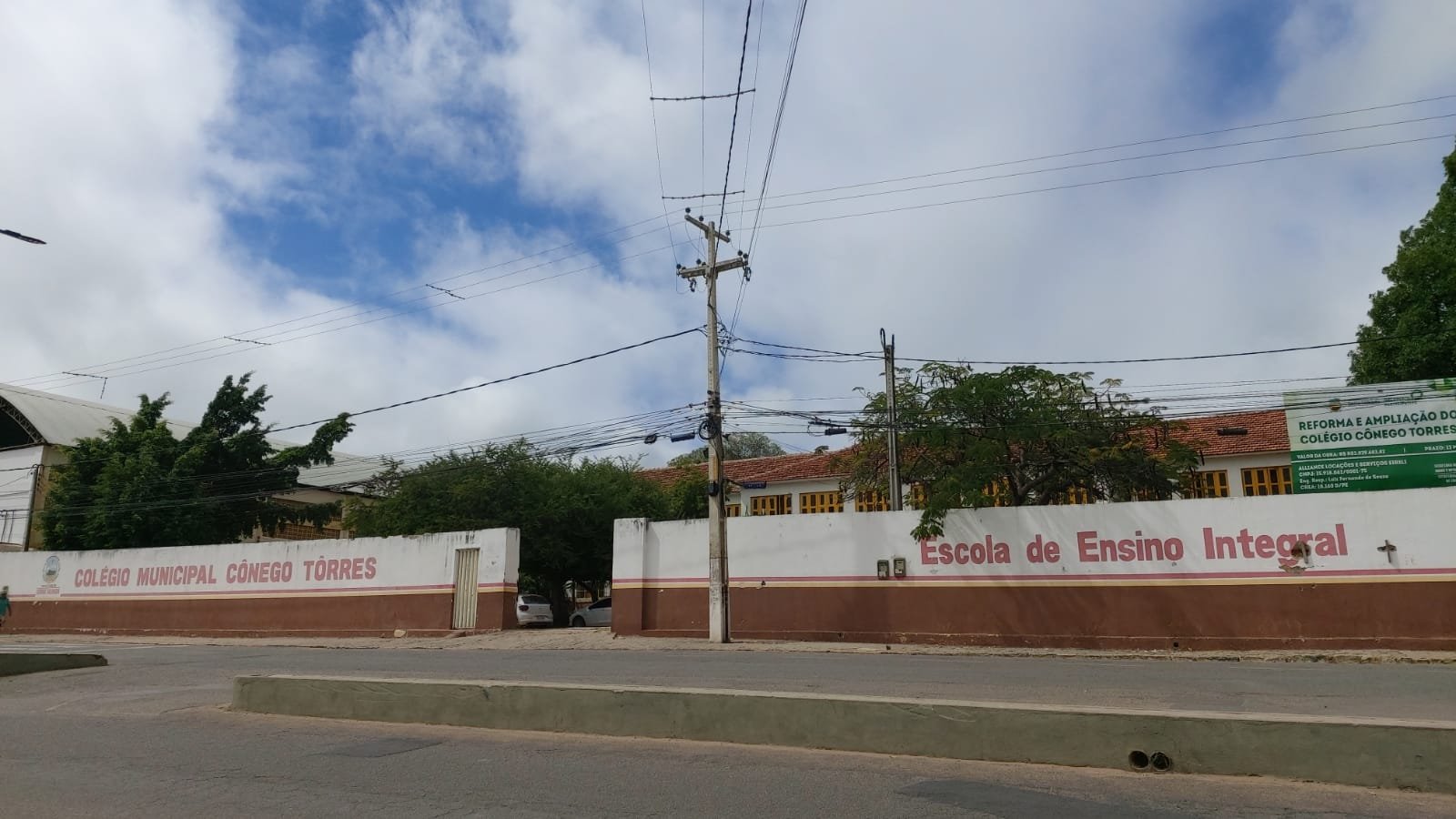 venda-de-lanches-causa-confusao-entre-vendedores-e-escola-de-st
