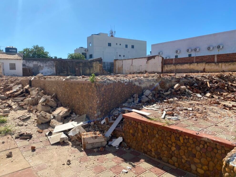 em-serra-talhada,-a-forca-da-grana-que-destroi-coisas-belas-fala-mais-alto