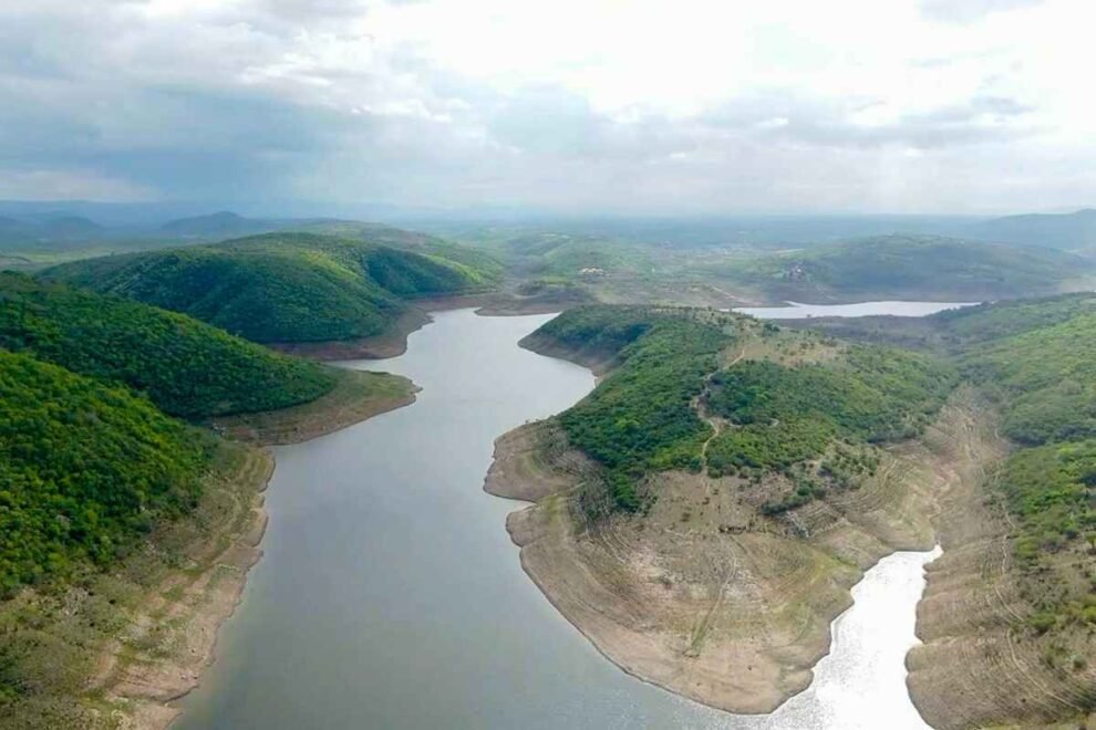 baixo-nivel-da-barragem-de-jucazinho-mobiliza-a-compesa