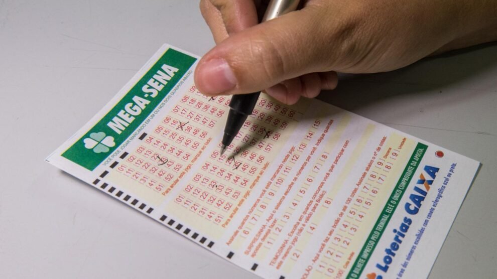 25-apostas-do-interior-de-pe-acertam-na-mega-sena