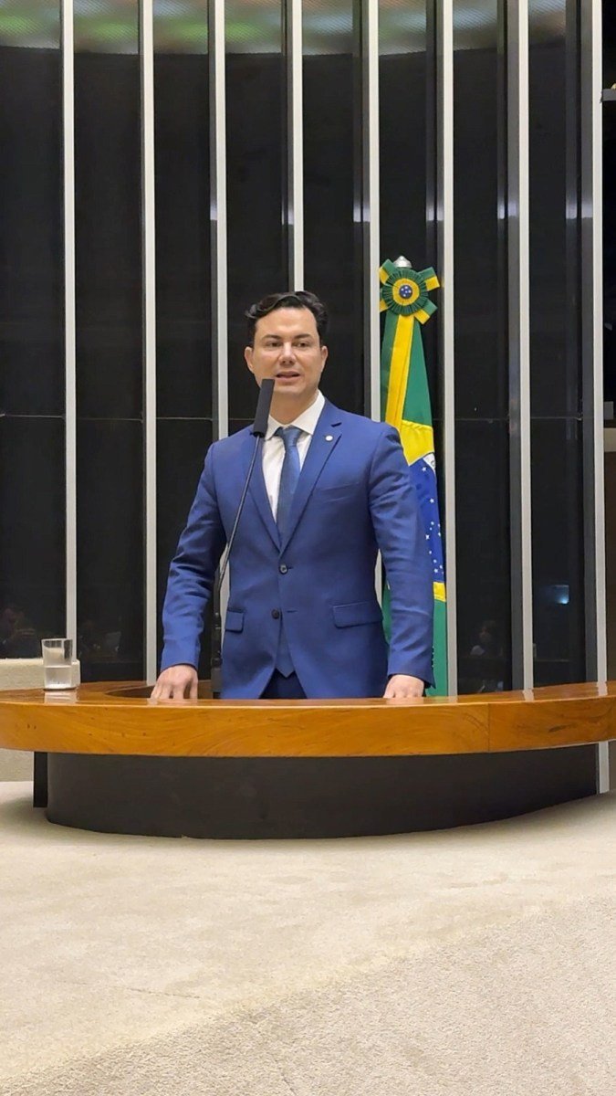 clodoaldo-magalhaes-reassume-lideranca-do-pv-na-camara