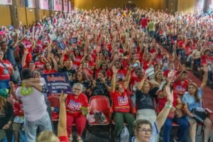 trabalhadores-em-educacao-da-rede-estadual-aprovam-reajuste-salarial