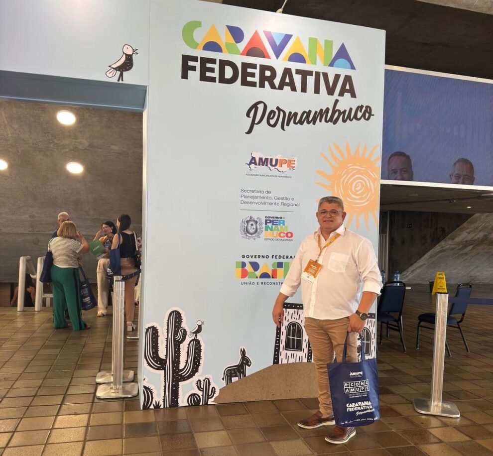 prefeito-de-calumbi-participa-do-8o-congresso-da-amupe 