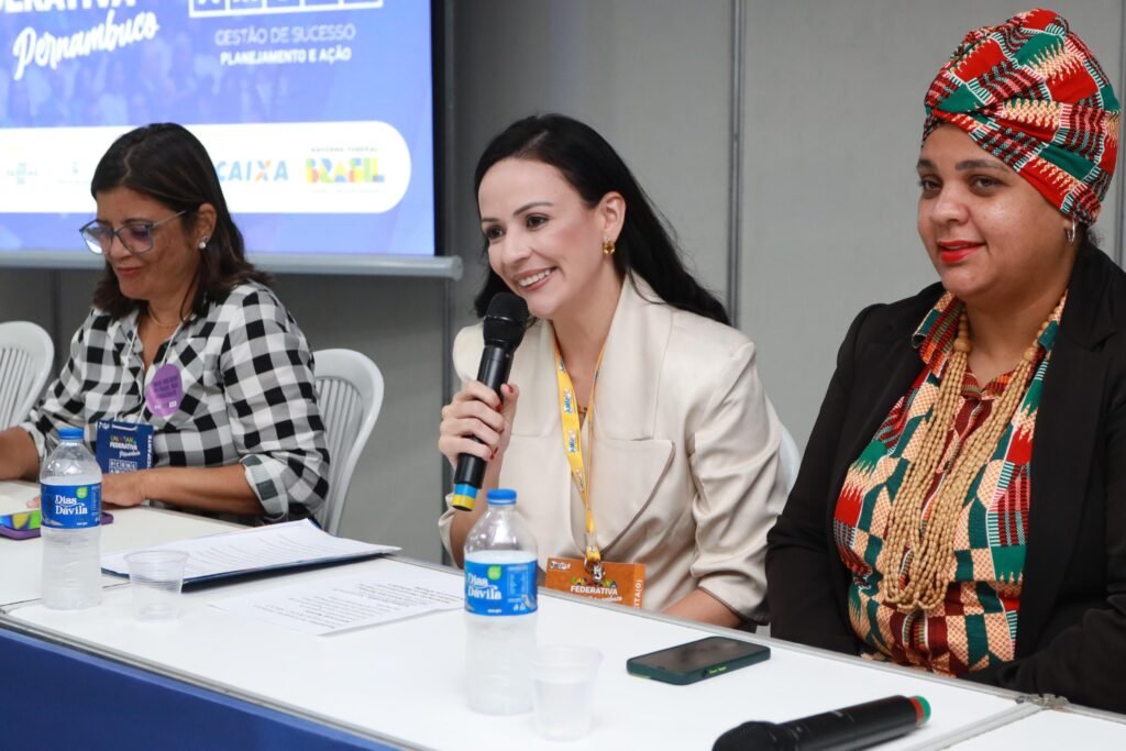 durante-debate,-marcia-diz-que-as-mulheres-estao-prontas-para-liderar