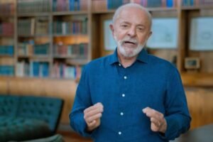 no-1o-de-maio,-lula-zera-ir-e-fala-em-jornada-menor