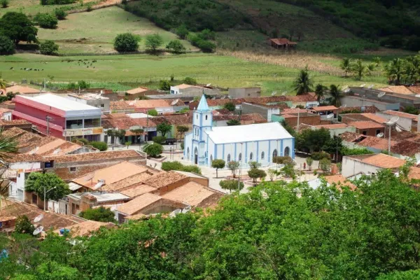compesa-informa-suspensao-de-abastecimento-em-solidao-ate-a-quarta-feira