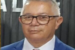 carlos-roberto-nega-ter-se-aliado-ao-grupo-governista-em-tuparetama