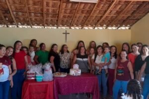 quixaba:-comunidade-dos-barreiros-vivencia-confraternizacao-dia-das-maes