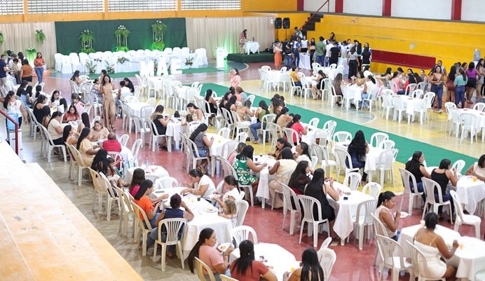 prefeitura-de-brejinho-celebrou-dia-das-maes-nesta-quarta-(07)