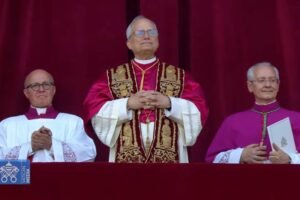 quem-e-robert-francis-prevost,-o-novo-papa-leao-14