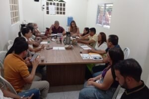 calumbi:-joelson-reune-secretariado-e-anuncia-inauguracao-de-creche