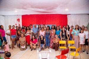 governo-de-quixaba-realiza-comemoracao-alusiva-ao-dia-das-maes