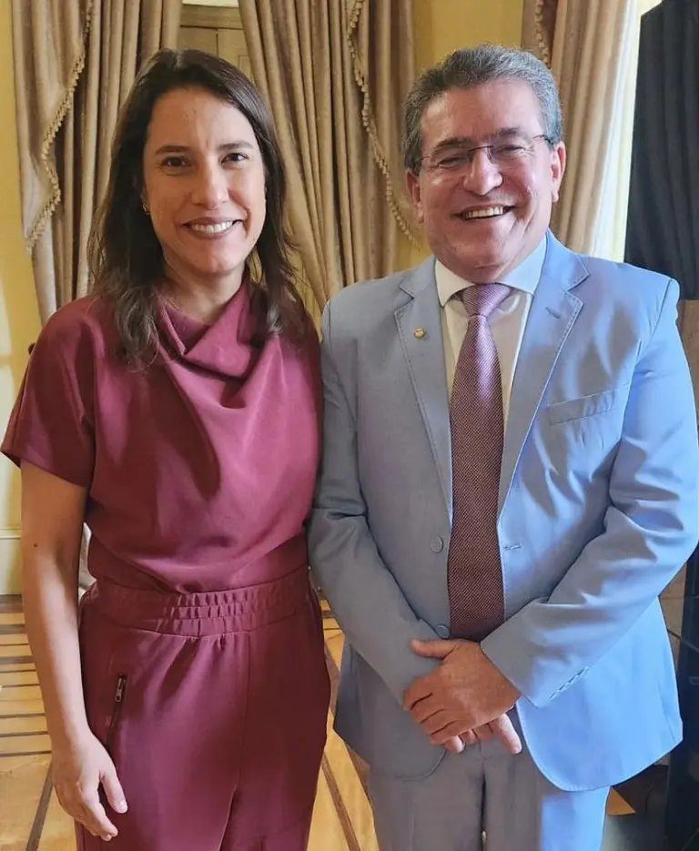 vereadores-de-st-concedem-titulo-de-cidada-para-raquel-lyra