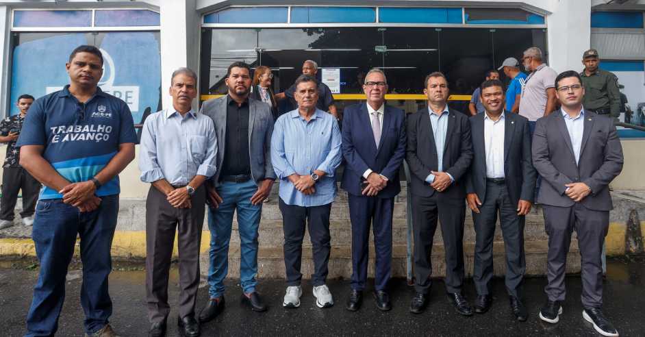 hospital-da-pm-no-recife-e-alvo-de-denuncias-e-recebe-visita-de-comitiva-de-deputados