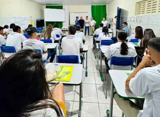 prefeitura-de-flores-inicia-capacitacao-de-jovens-para-atualizacao-da-base-imobiliaria