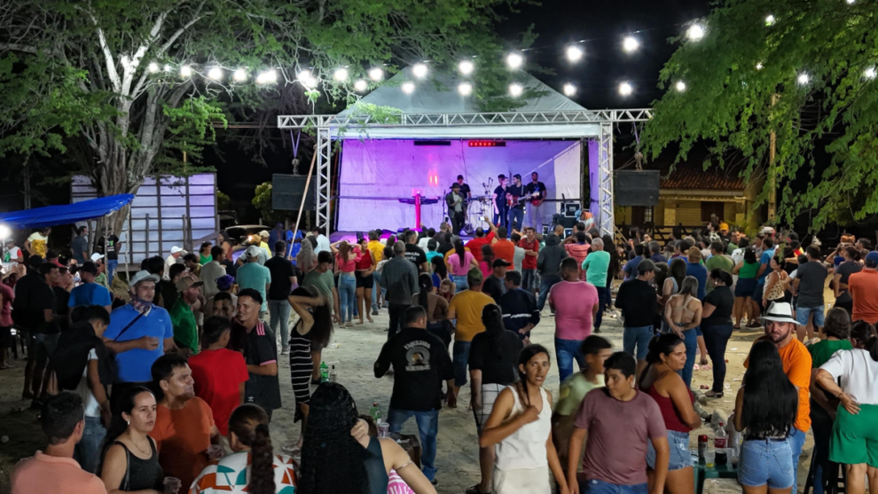 explosao-de-alegria-em-avencas-marca-o-inicio-do-sao-joao-da-gente-2025-em-gravata