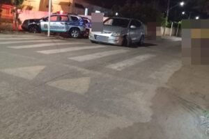 acidente-envolvendo-dois-veiculos-em-afogados