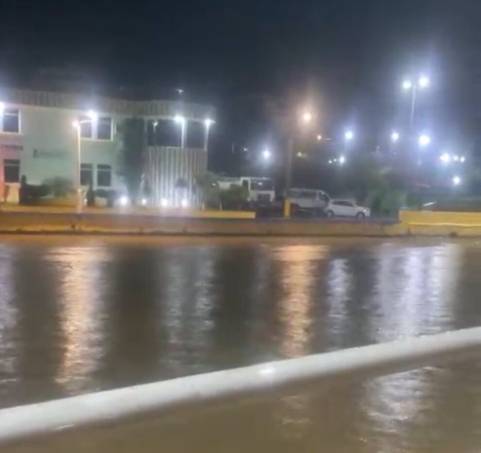 forte-chuva-causa-danos-em-triunfo-e-suspende-aulas-na-rede-municipal