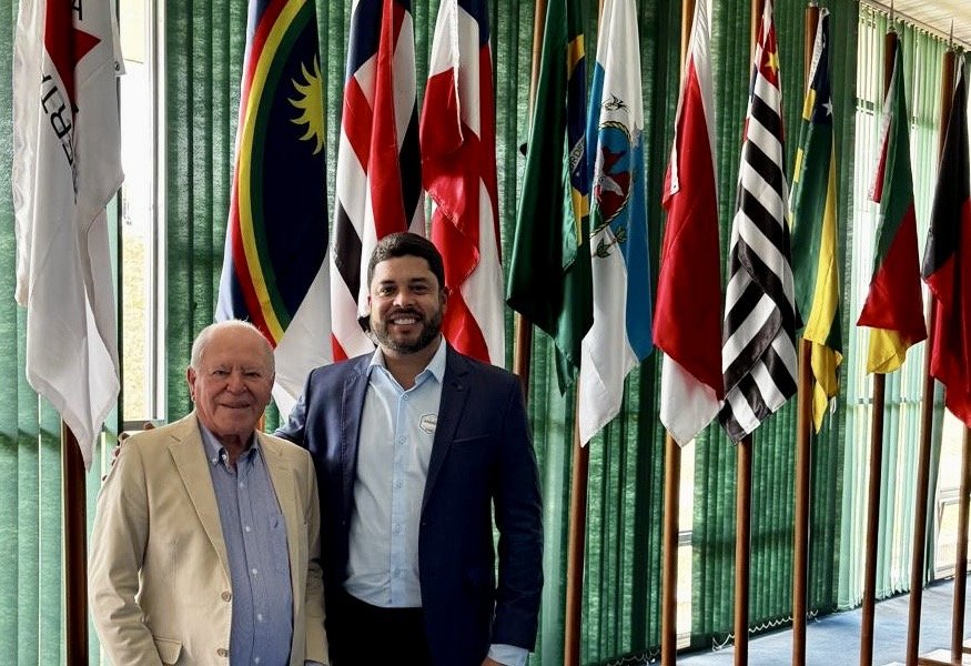 prefeito-de-iguaracy-comemora-captacao-de-recursos-durante-agenda-em-brasilia