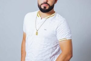 cantor-henrique-ferreira,-participa-do-podcast-“lingua-afiada”-nesta-quinta-em-carnaiba