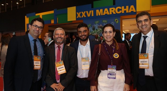 prefeita-de-itapetim-assegura-novos-recursos-durante-agenda-em-brasilia