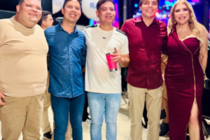 marconi-santana-celebra-sucesso-da-festa-das-rosas,-em-flores
