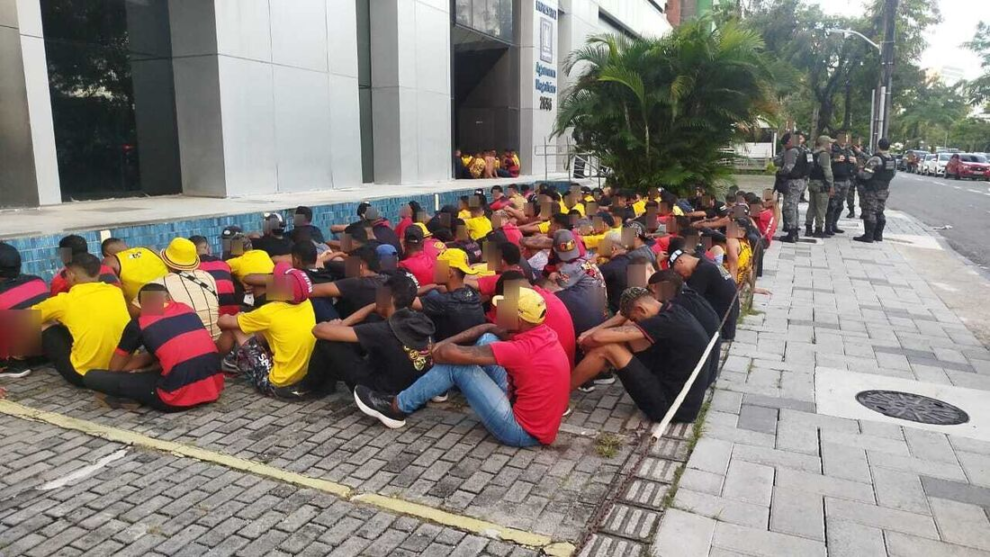 megaoperacao-da-pm-detem-166-torcedores-do-sport-antes-de-partida-contra-o-internacional