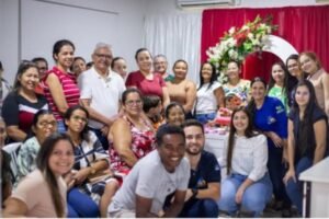 quixaba:-equipe-da-unidade-de-saude-maria-das-dores-pereira-recebe-palestra-e-confraternizacao