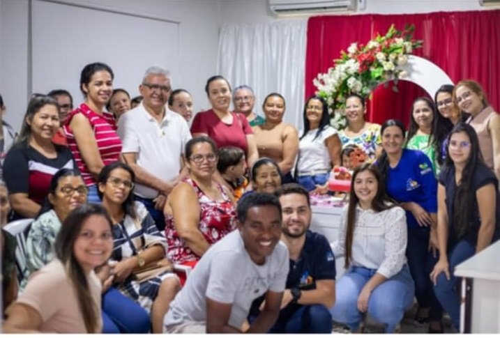 quixaba:-equipe-da-unidade-de-saude-maria-das-dores-pereira-recebe-palestra-e-confraternizacao