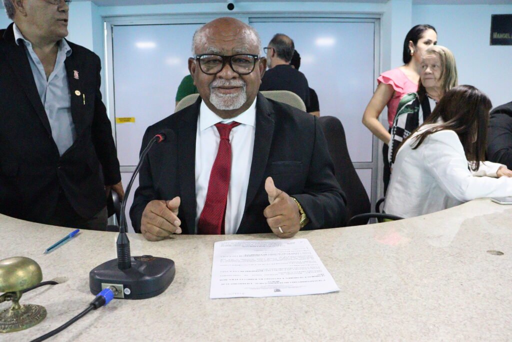 ‘seu-manoel-enfermeiro-e-malcriado,-e-malcriado,-entendeu?-e-malcriado’