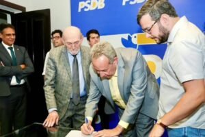 bartolomeu-bueno-se-filia-ao-psdb-de-pernambuco 