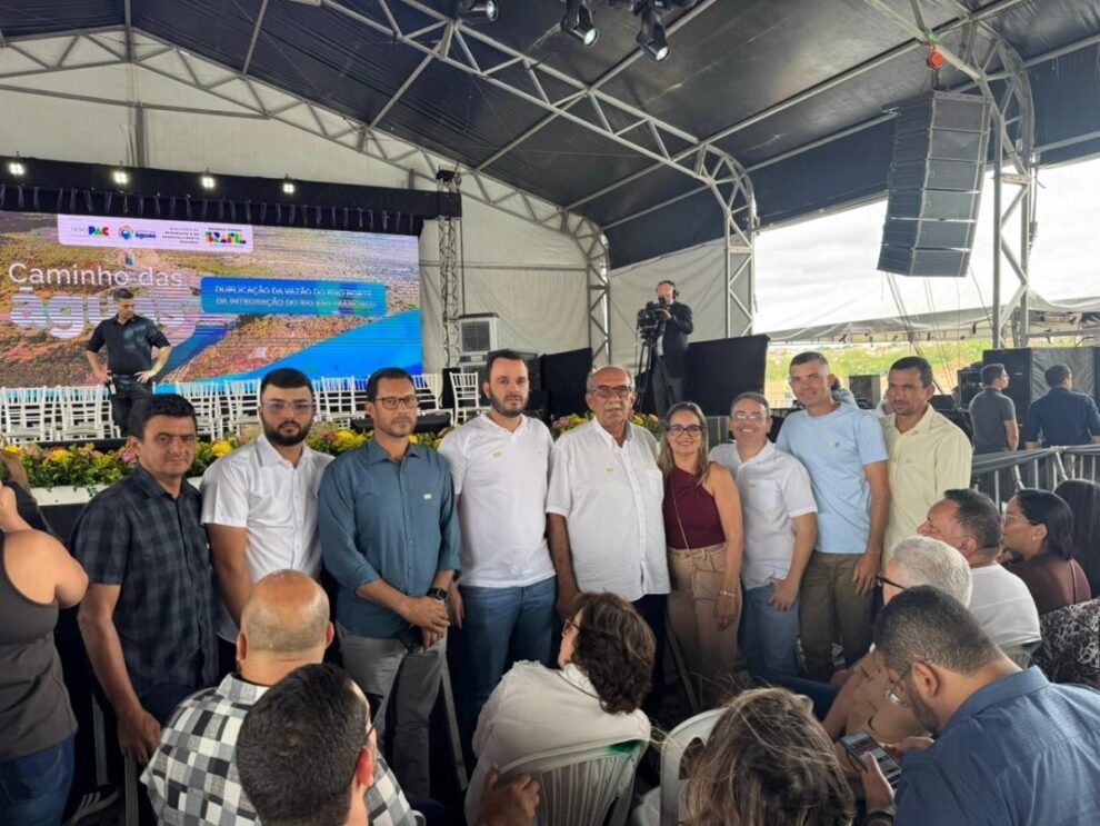 prefeito-de-ingazeira-participa-de-assinatura-acompanha-agenda-de-lula-em-salgueiro