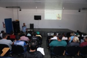 prefeitura-de-afogados-capacitou-agricultores-para-um-melhor-uso-da-agua-na-irrigacao