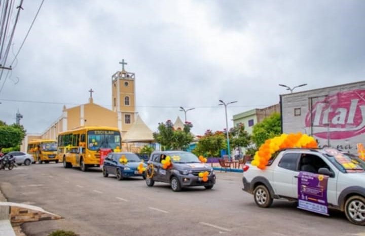 governo-de-quixaba-promoveu-a-3a-edicao-da-carreata-“faca-bonito,-quixaba”