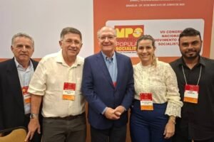 prefeitos-sertanejos-prestigiam-eleicao-de-joao-campos-no-psb