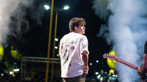 flores:-shows-no-distrito-de-fatima-encerram-a-47a-edicao-da-festa-das-rosas
