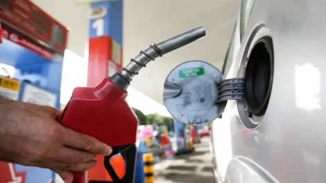 petrobras-reduz-em-5,6%-precos-de-gasolina-para-distribuidoras