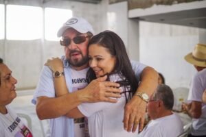 carlos-evandro-pode-estar-se-afastando-de-marcia-conrado