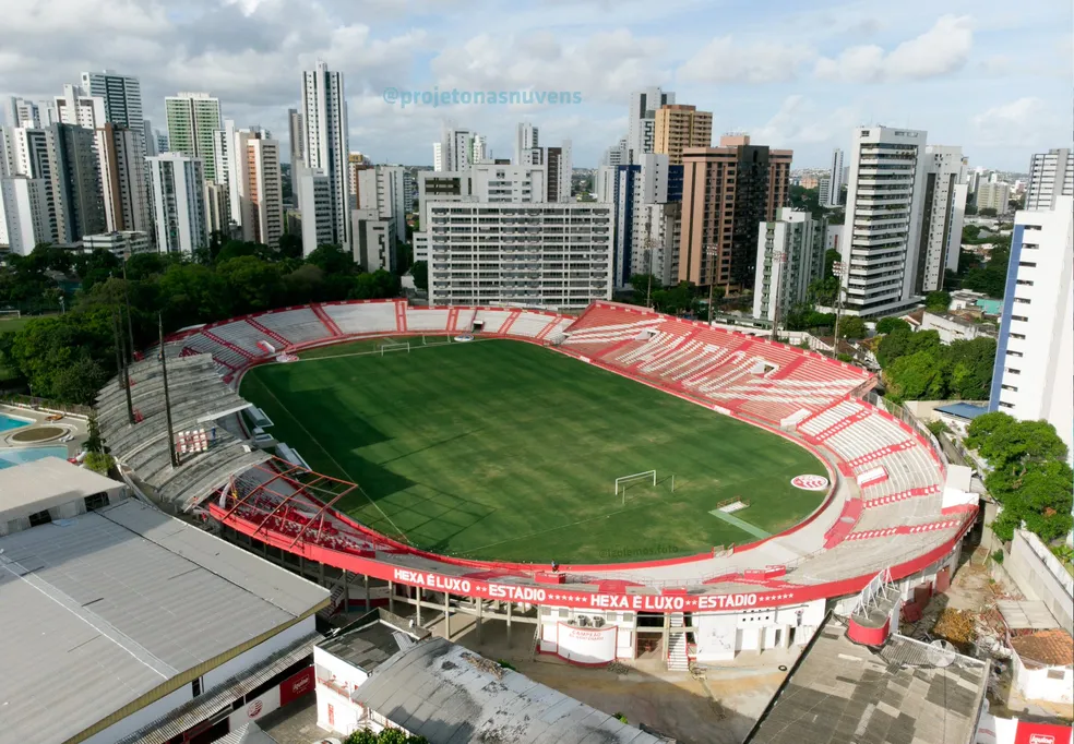estadio-do-nautico-pode-ir-a-leilao-por-dividas-fiscais