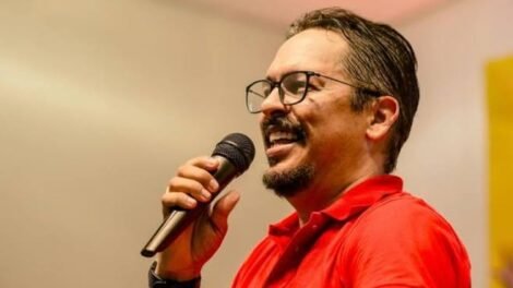 ministerio-publico-eleitoral-pede-perca-de-direitos-politicos-de-rossine
