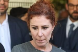 banco-bloqueia-contas-e-cartoes-de-carla-zambelli