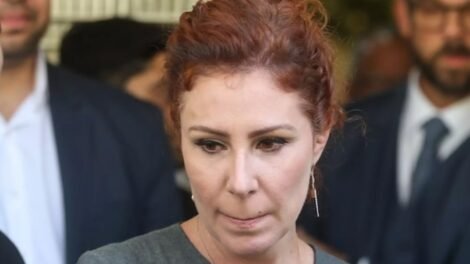 banco-bloqueia-contas-e-cartoes-de-carla-zambelli